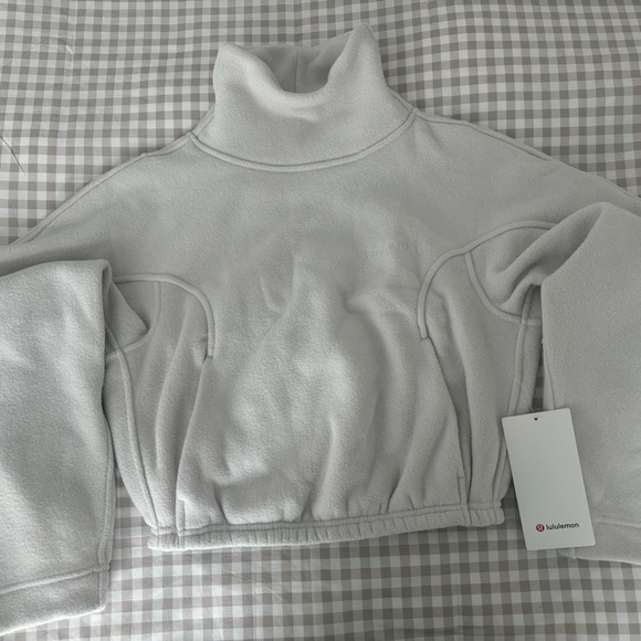 ‼️SOLD‼️ Lululemon Looped Terry Fleece Funnel Neck - Picture 2 of 7